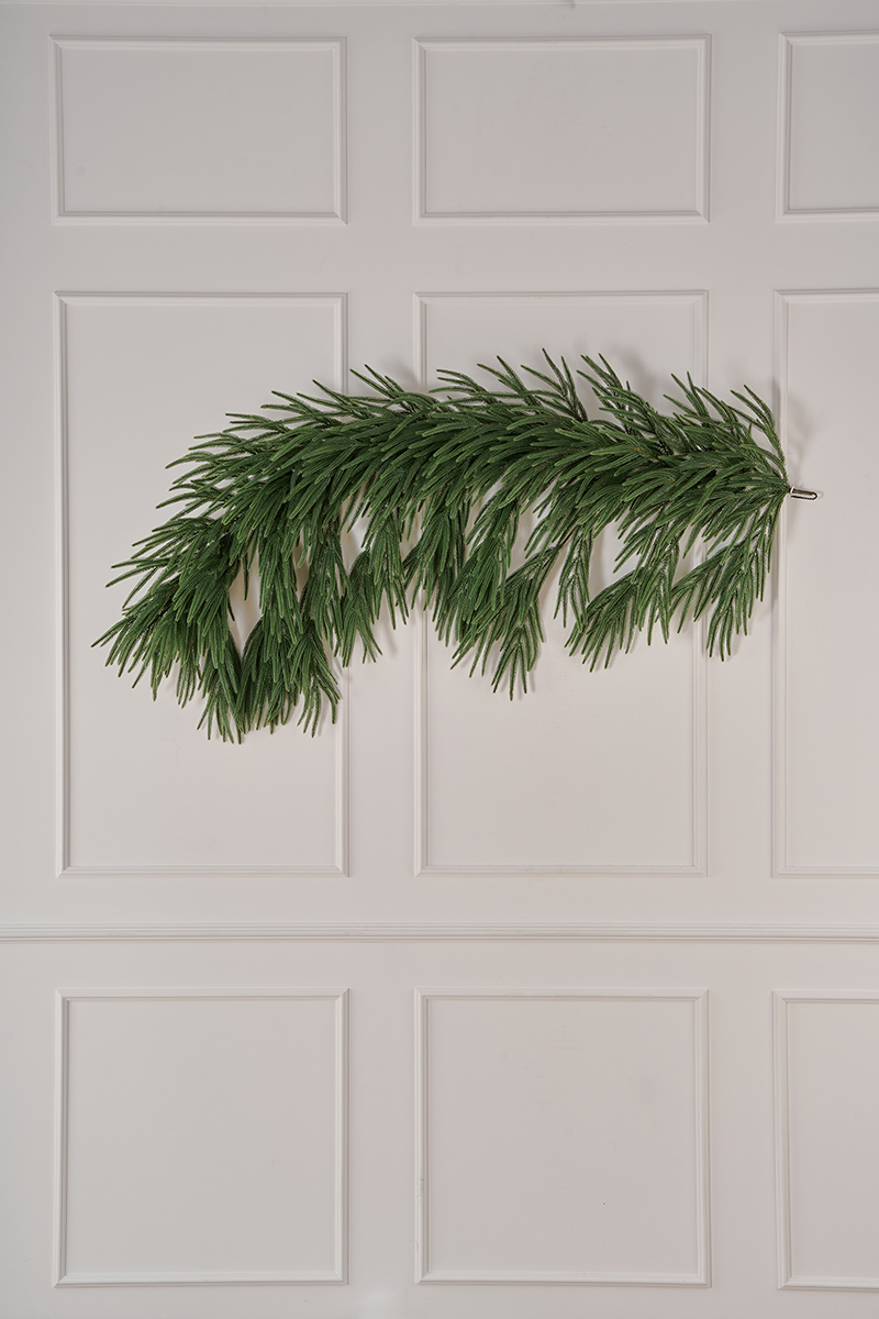 Ветка хвои Южная 160см