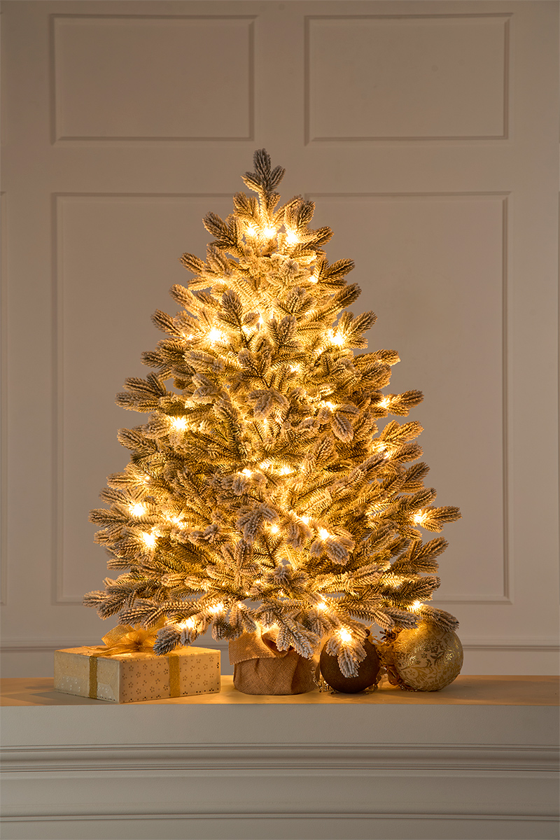 Ель настольная Византийская заснеженная с лампочками