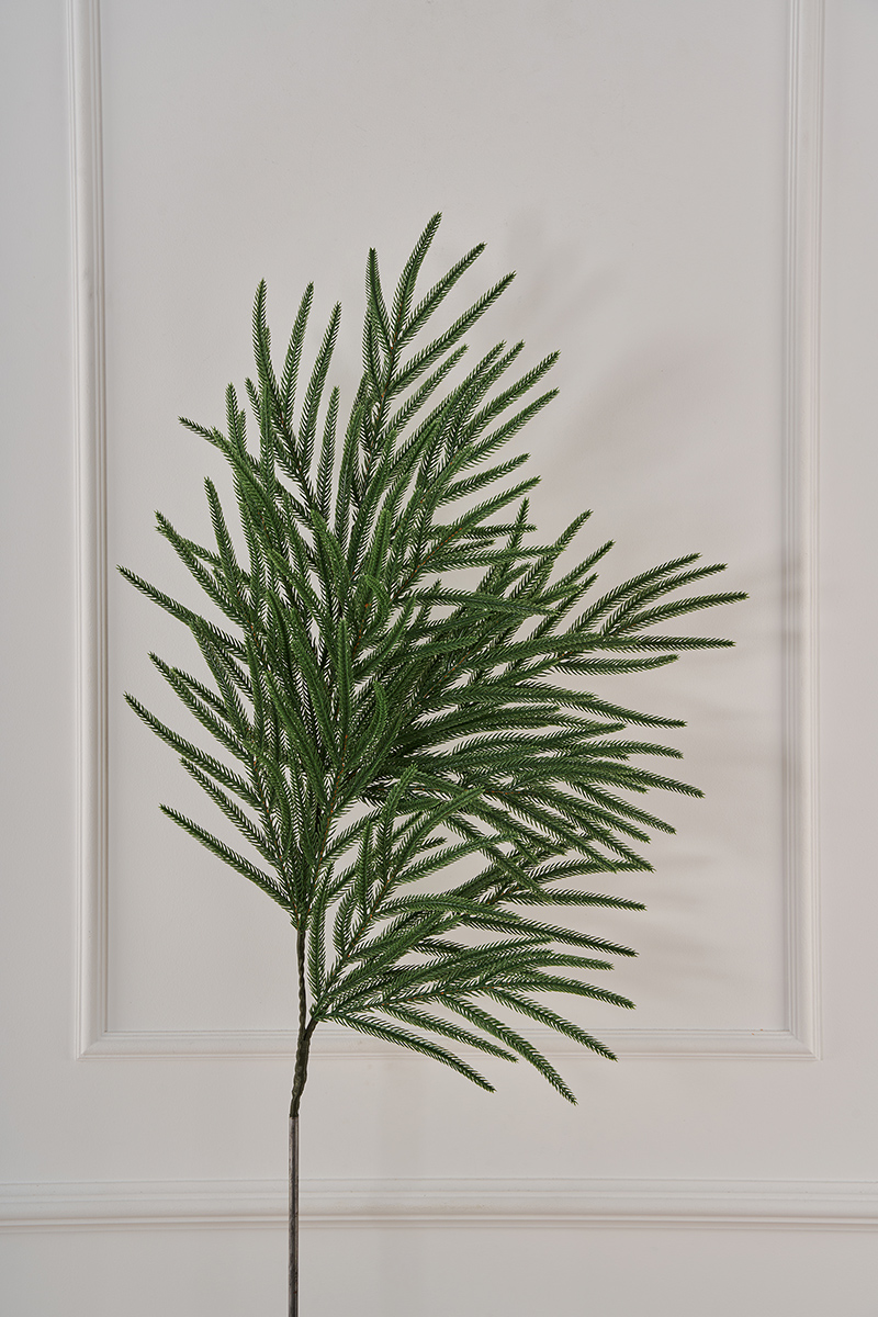 Ветка хвои Южная 70см