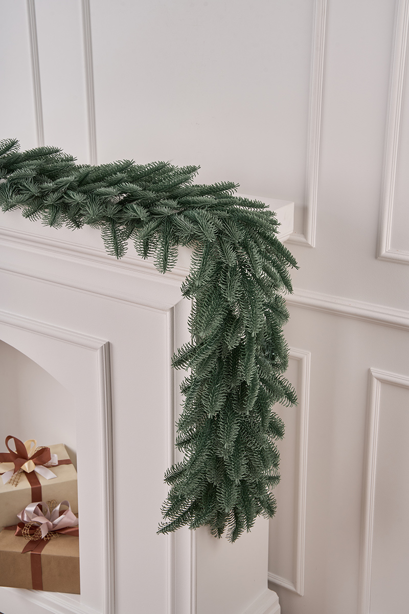 Гирлянда рождественская Нобилис голубая