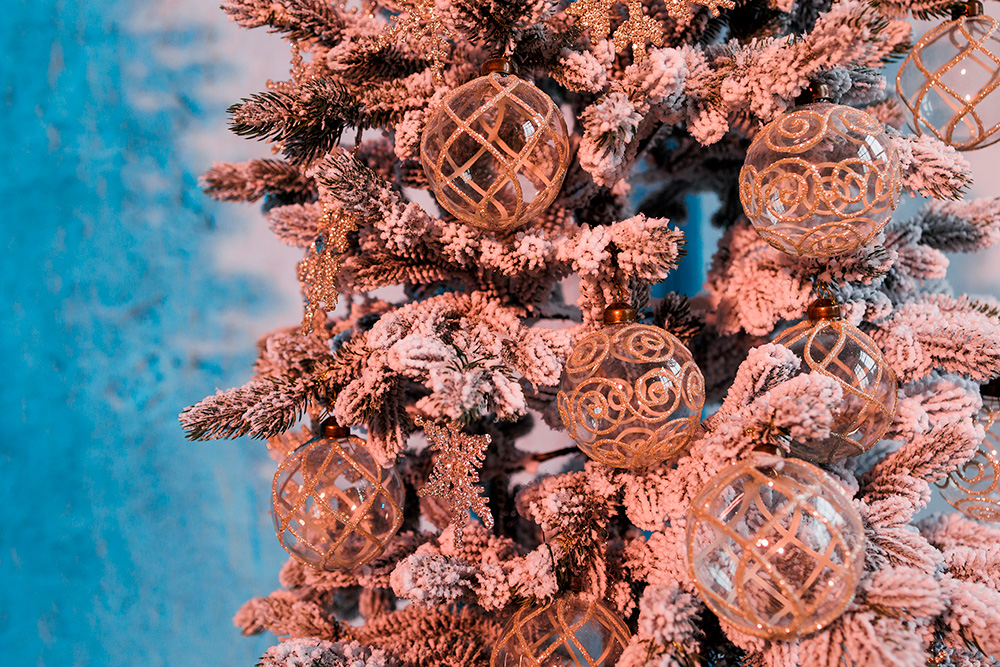 Рекомендации для заснеженных ёлок Max Christmas