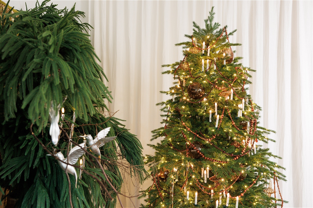 Литые ели Max Christmas