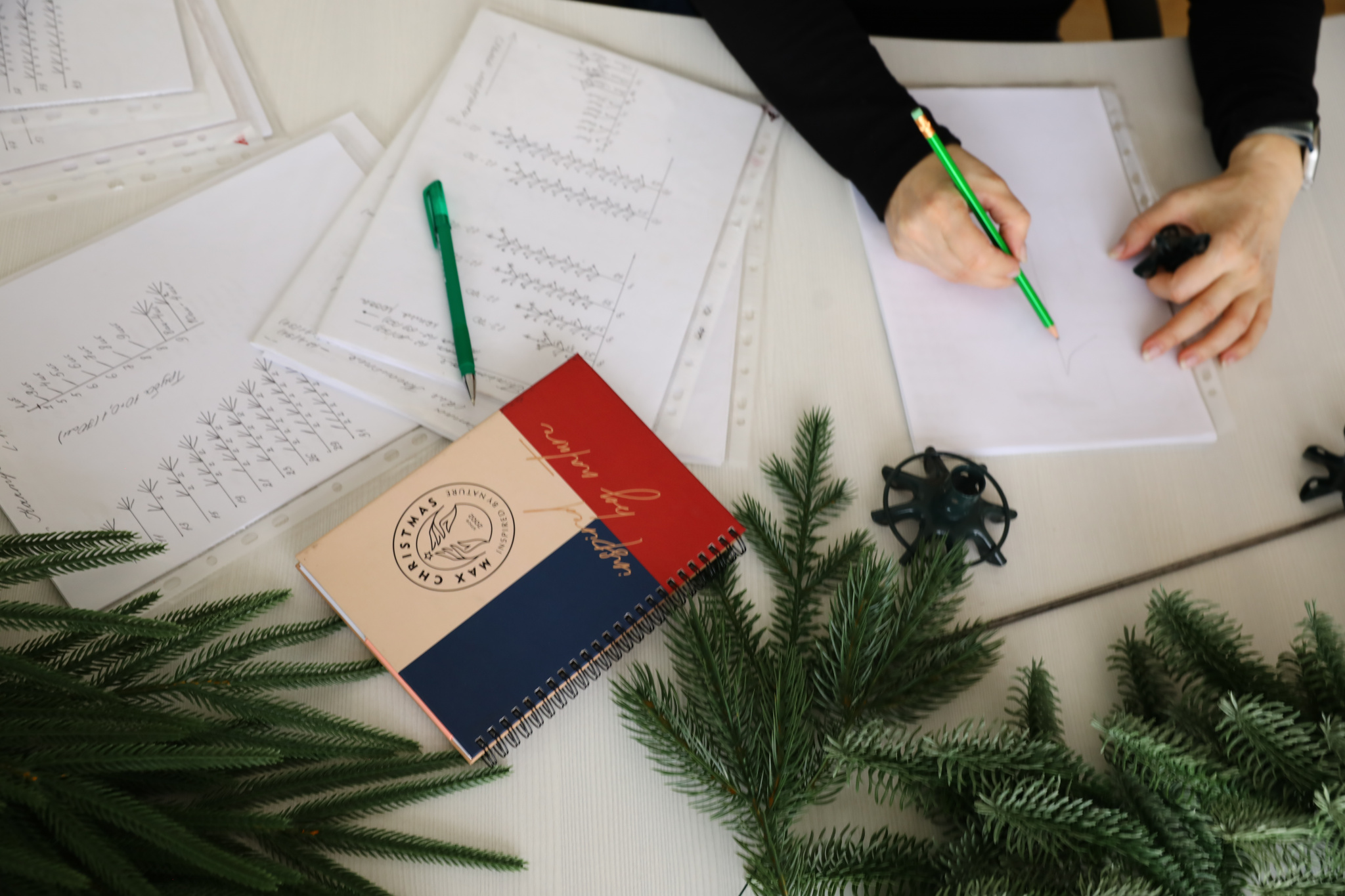 Дизайнерские елки Max Christmas