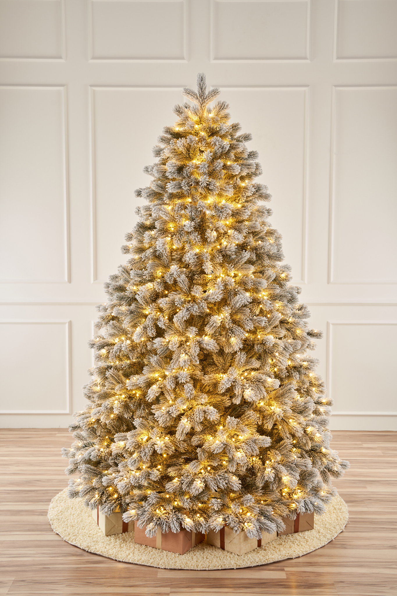 Елка с лампочками заснеженная Императрица Элитная