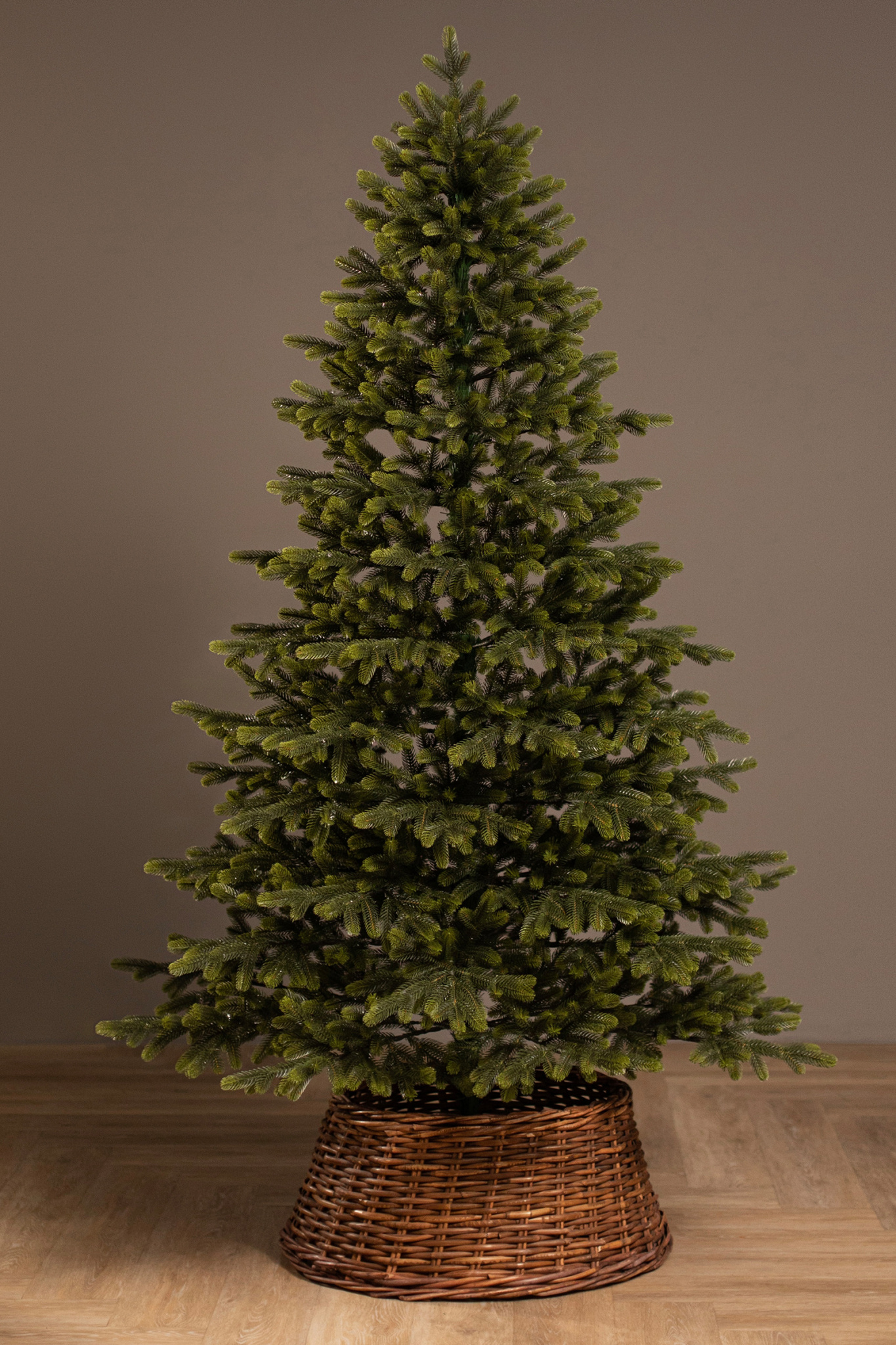 Елка литая Люблинская