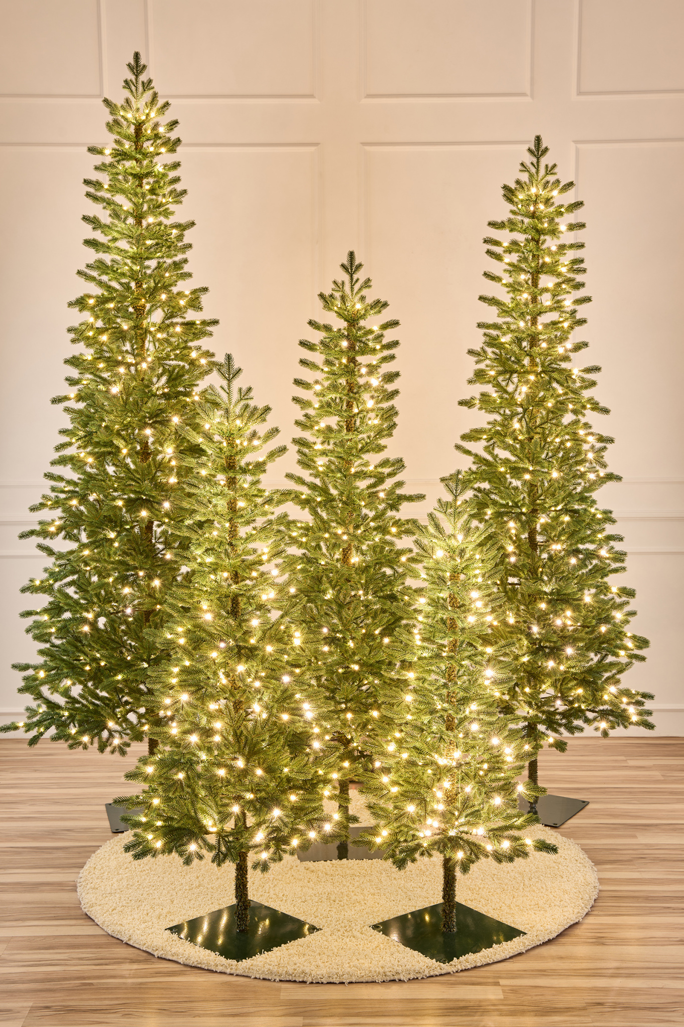 Ель искусственная литая Тикко с лампочками