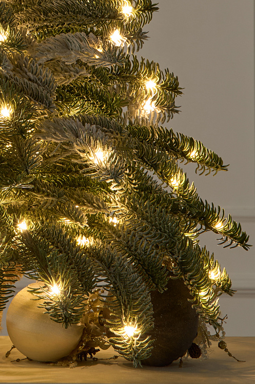 Ель Датская настольная заснеженная с лампочками