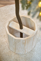 Ель искусственная заснеженная с лампочками Фиджи