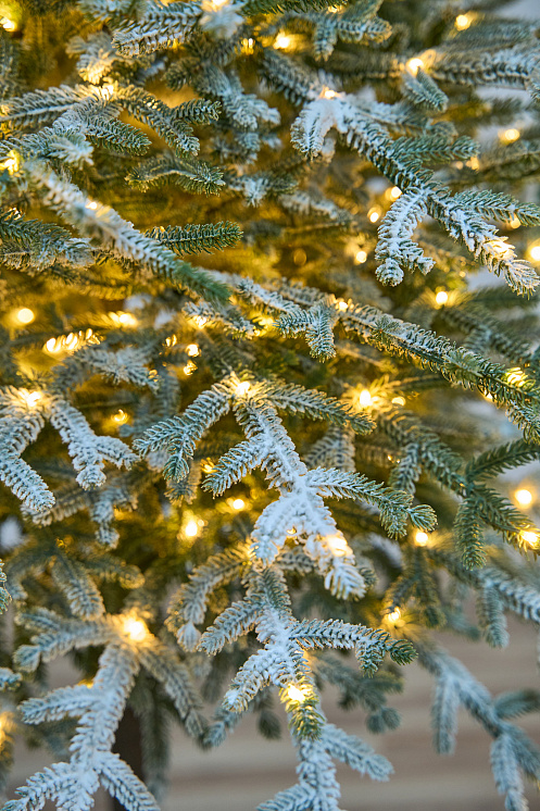 Ель искусственная Эми с лампочками заснеженная на штамбе