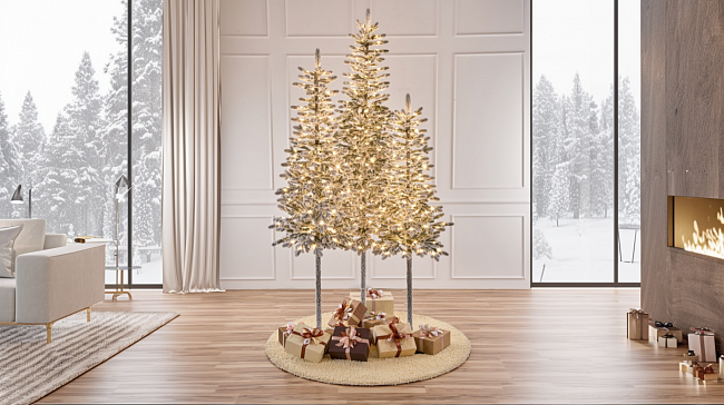 Ель с лампочками заснеженная Королева Тянь Шаня