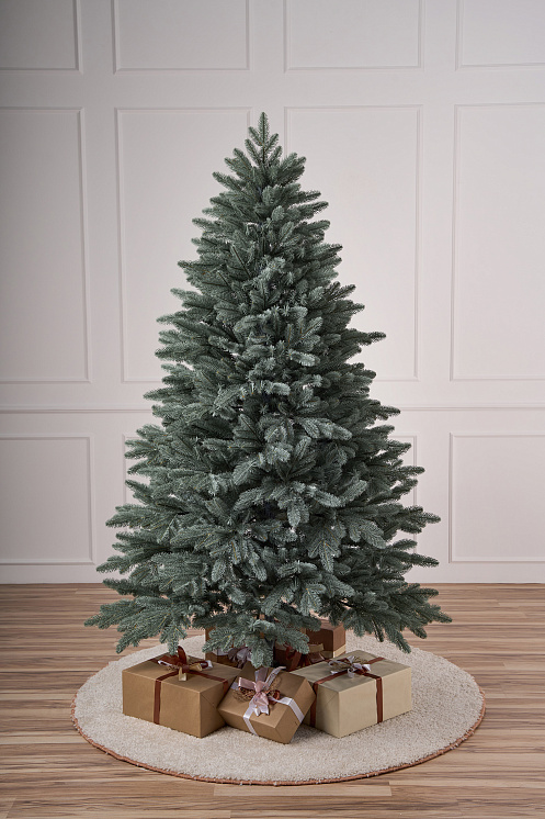 Ель литая Коломенская голубая