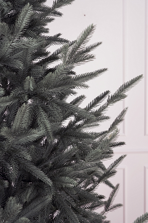 Ель литая Вяземская голубая