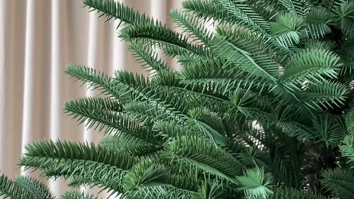 Ель искусственная литая Сударыня