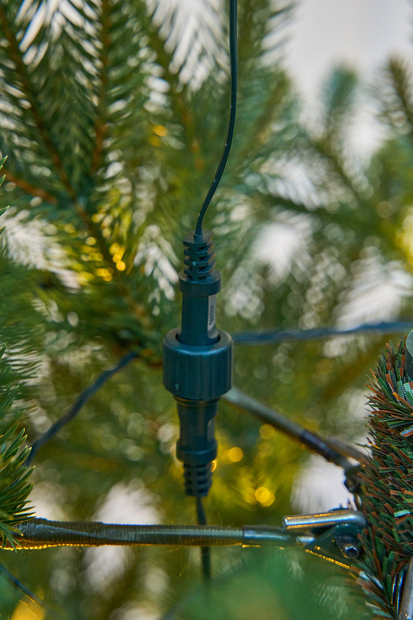 Елка с лампочками литая Пушкинская