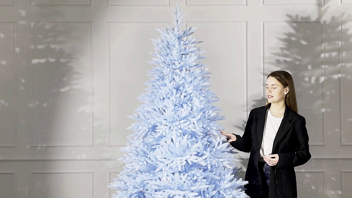 Ель искусственная литая Голубая 2.4 м