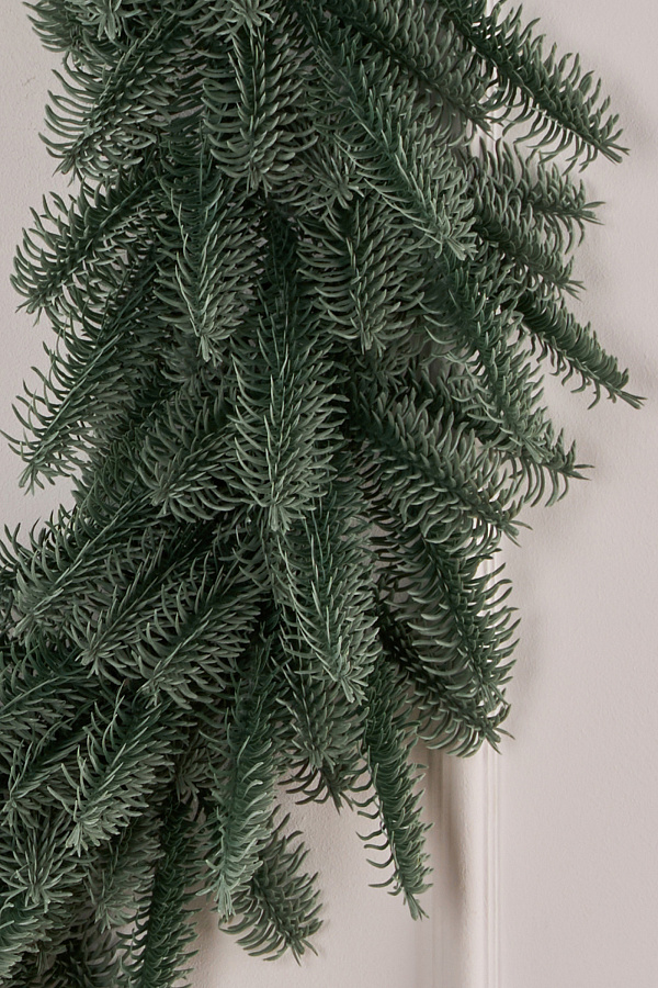 Венок рождественский Нобилис голубой