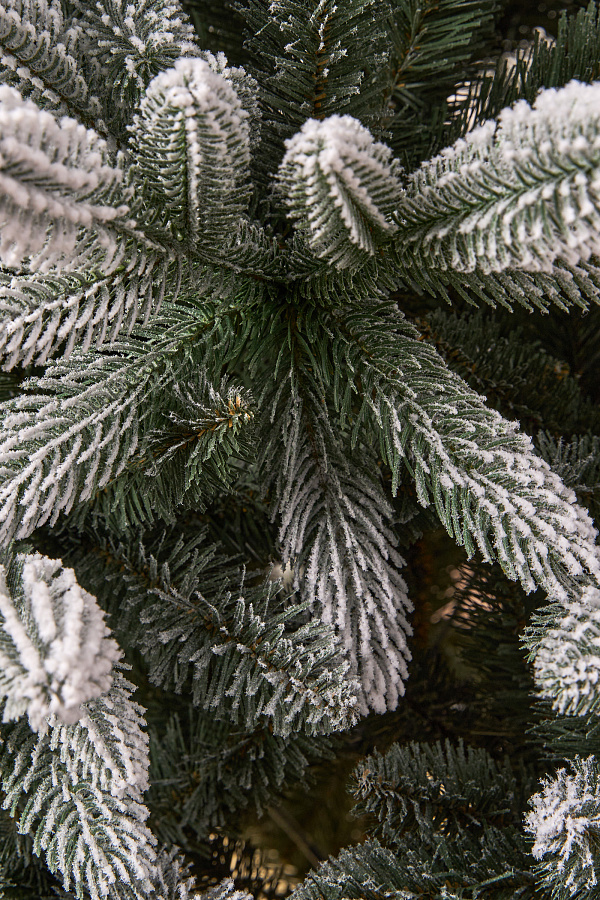 Ель искусственная премиум заснеженная Вологодская