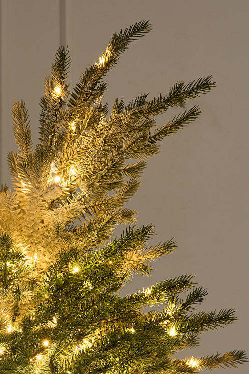 Ель Шуша настольная иней с лампочками