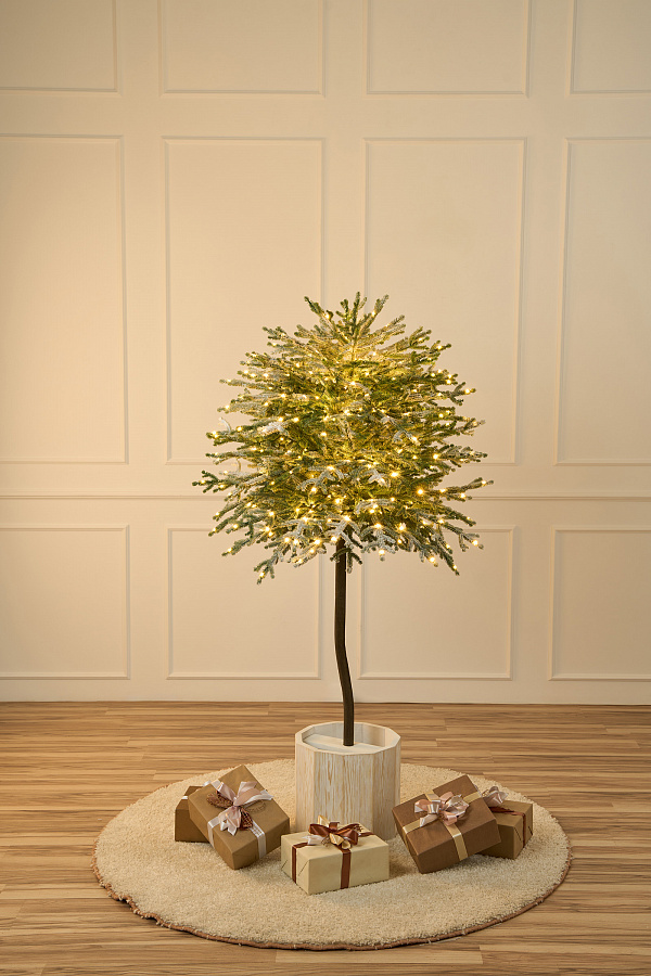 Ель искусственная Эми с лампочками заснеженная на штамбе