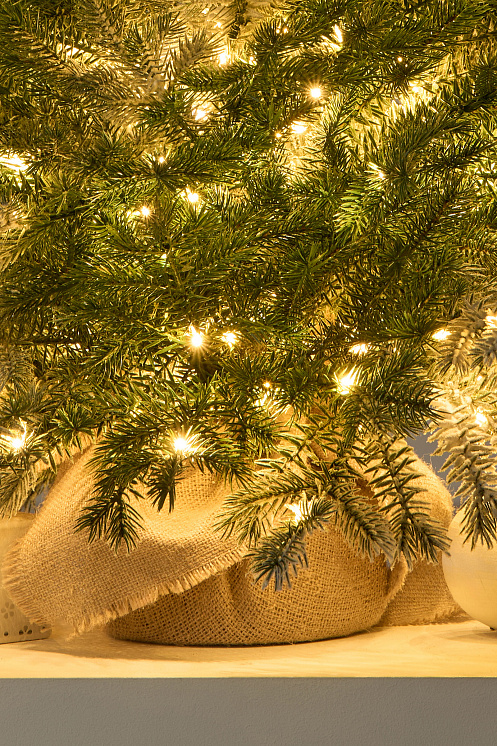 Ель Шуша настольная иней с лампочками