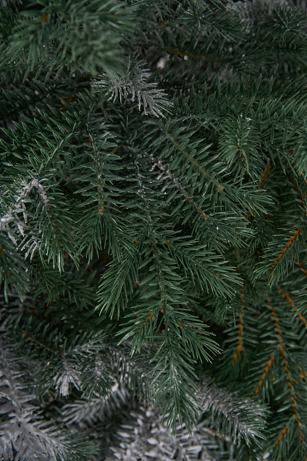 Ель искусственная Аркадия иней