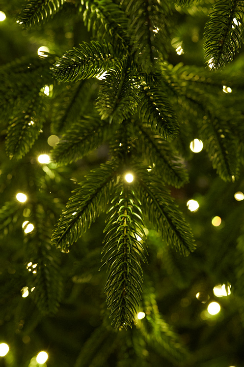 Елка с лампочками литая Пушкинская