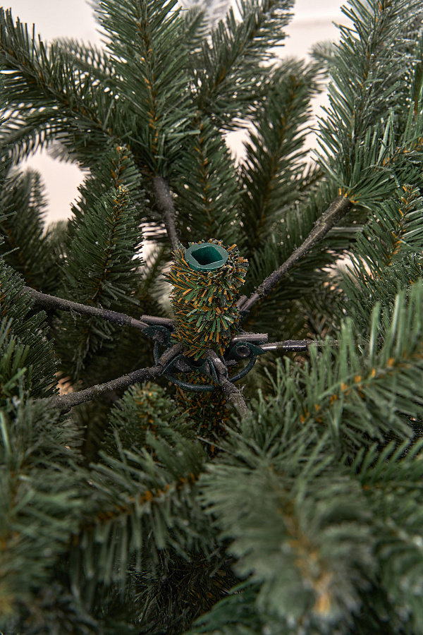 Ель искусственная премиум заснеженная Вологодская