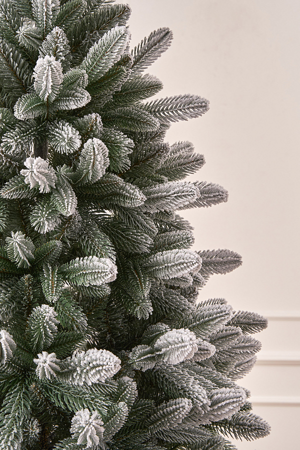 Ель искусственная премиум заснеженная Вологодская