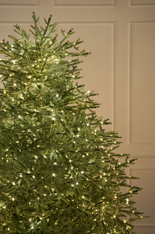 Ель голубая с лампочками литая Арко Элитная