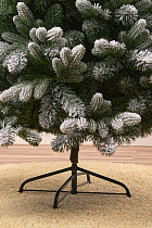 Ель искусственная премиум заснеженная Омская